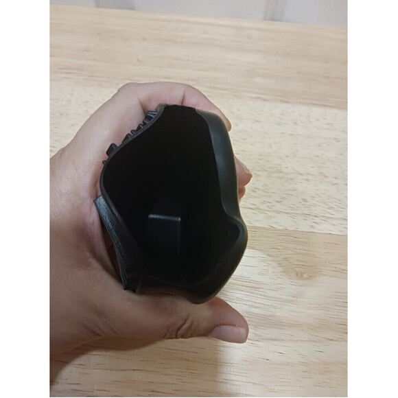 Heart Shaped Beauty Sponge Cleaners In Black - Picture 3 of 4